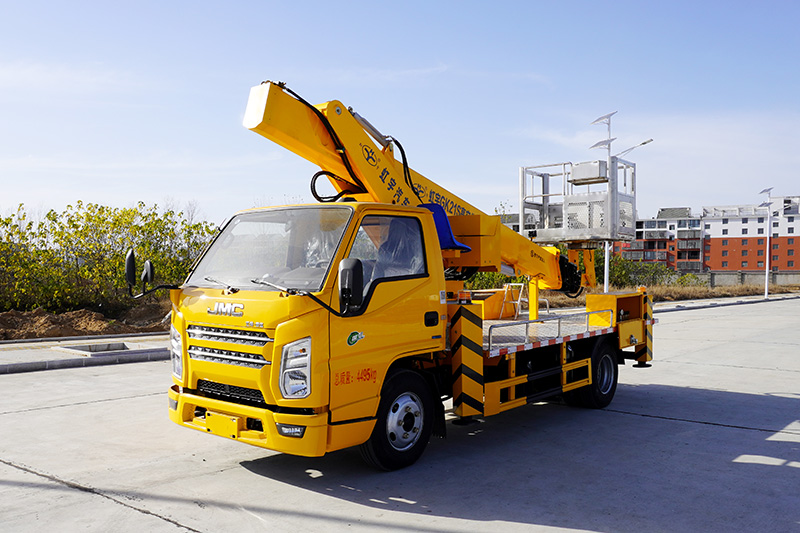 江鈴藍(lán)牌21米高空作業(yè)車